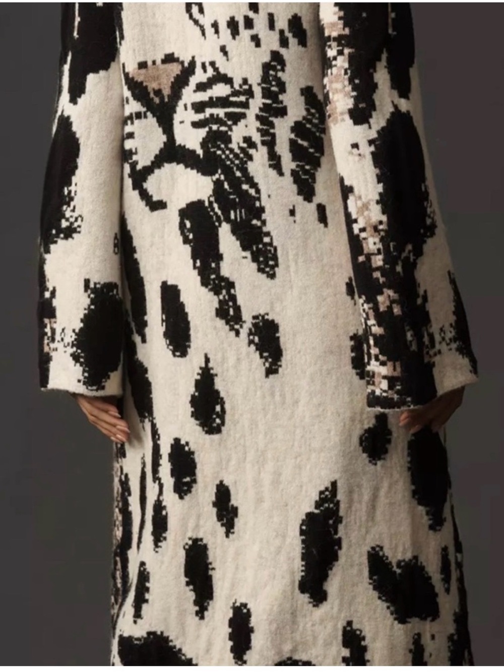 Pilero Leopard Print Sweater
Duster - Picture 2 of 7